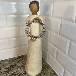 Willow Tree Welcoming Spirit. Susan Lordi 1999